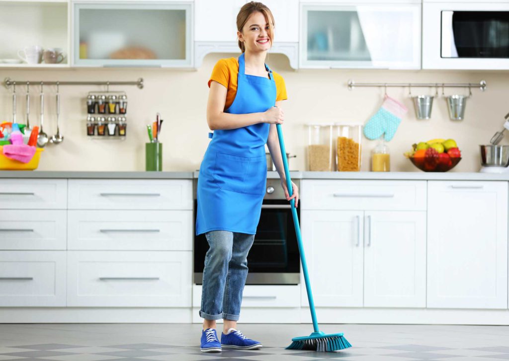 Transform your home into a perfectly clean space with cleaning services from Spluniq